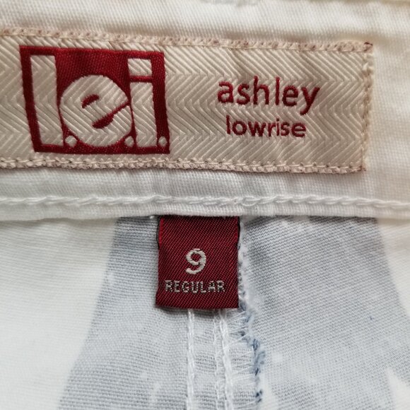 Vintage Y2K 90s LEI Junior White Shorts Size 9 USA Stars and Stripes - Picture 8 of 10